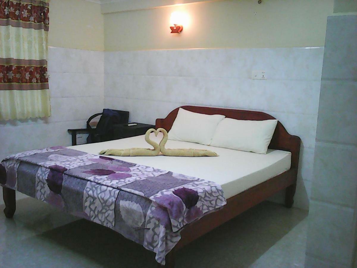 Captain Chim S Guesthouse Kâmpôt Zewnętrze zdjęcie